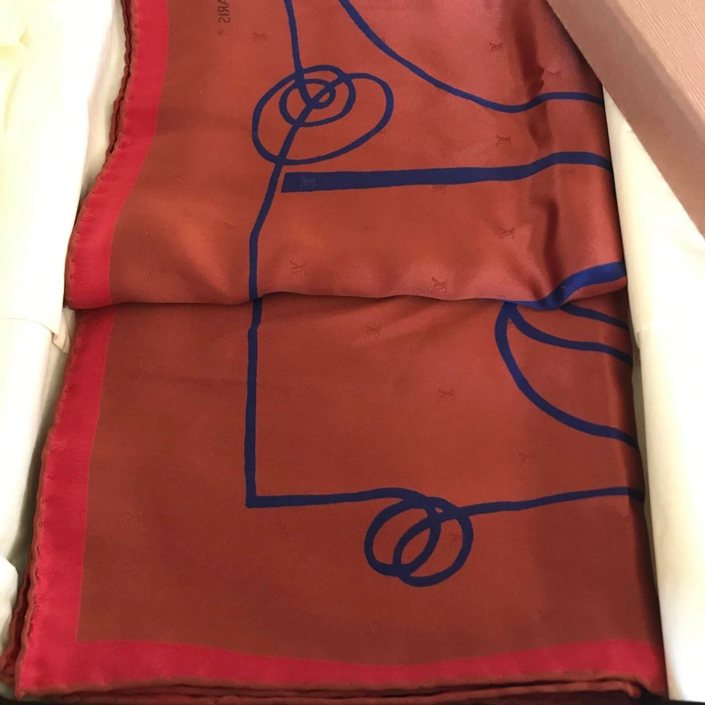 Louis Vuitton Silk Neck Scarf 34" square